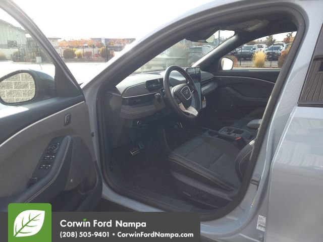 New 2025 Ford Mustang Mach-E GT image 9