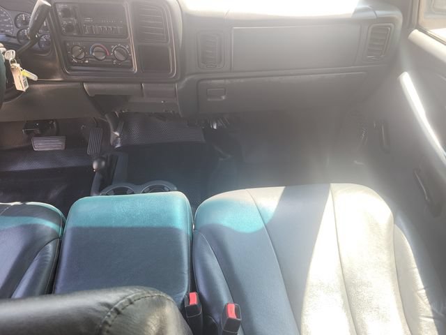 Used 2002 Chevrolet Silverado 2500 4x4 Crew Cab w/ Off-Road Skid Plate Pkg image 17