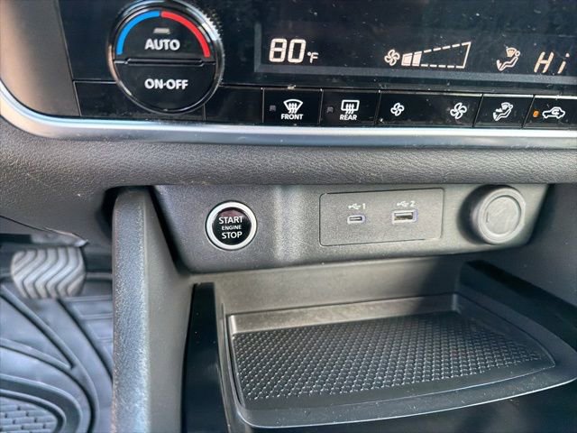 Used 2023 Nissan Rogue SV image 20