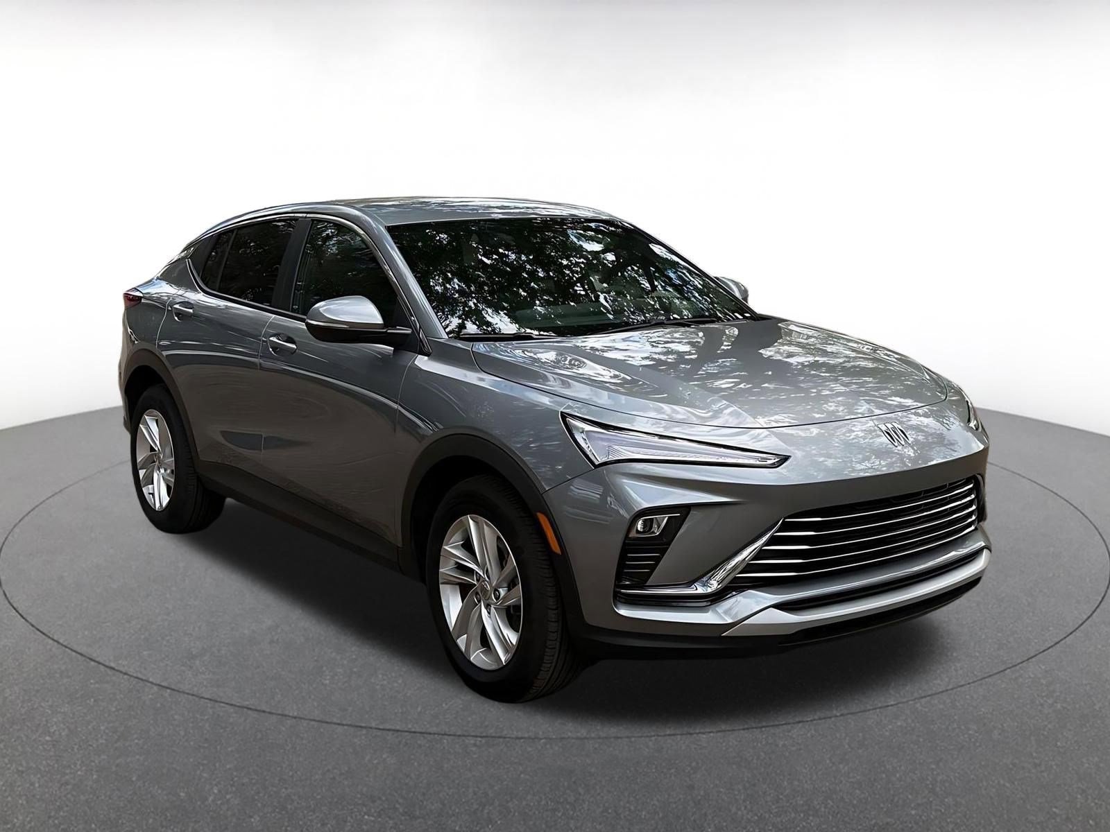 Used 2025 Buick Envista Preferred image 1