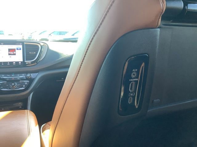 Used 2024 Chrysler Pacifica Pinnacle image 30