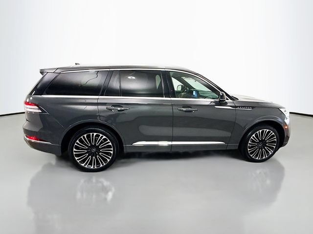 Used 2024 Lincoln Aviator Black Label w/ Dynamic Handling Package AWD/4WD image 8