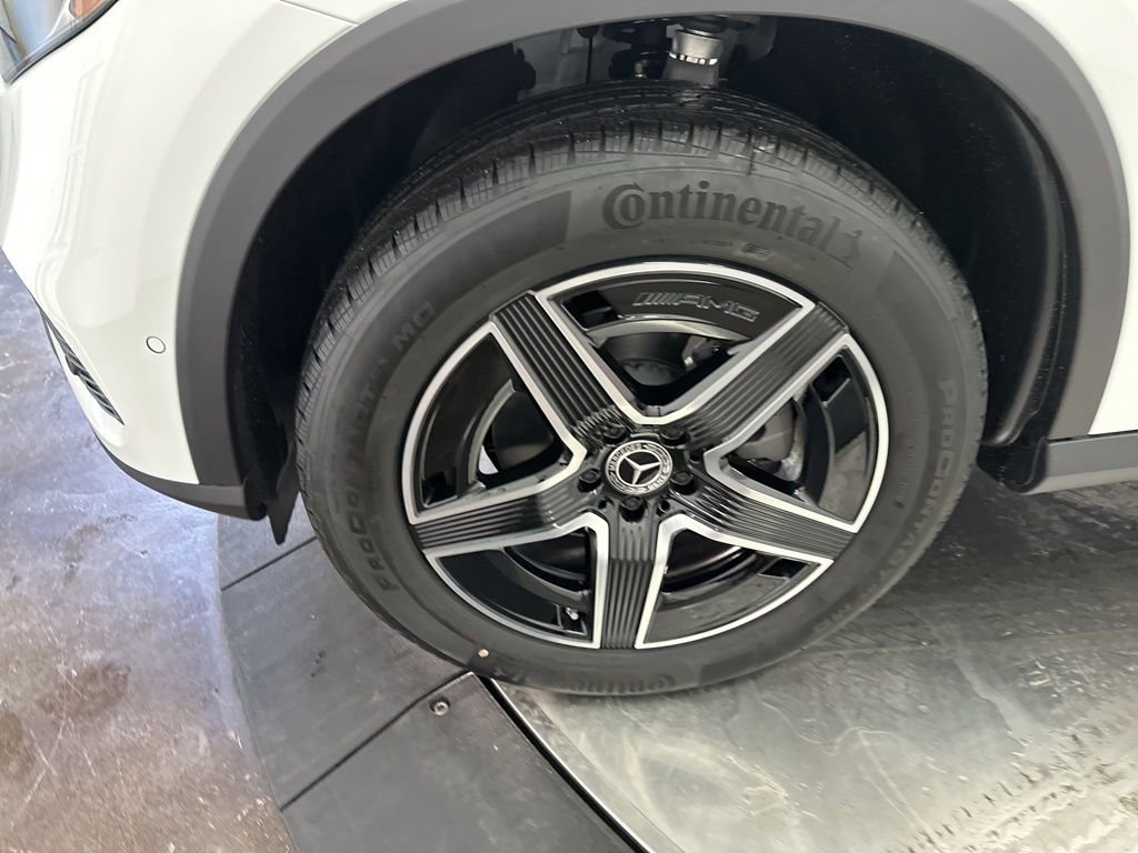 New 2026 Mercedes-Benz GLC 300 image 31