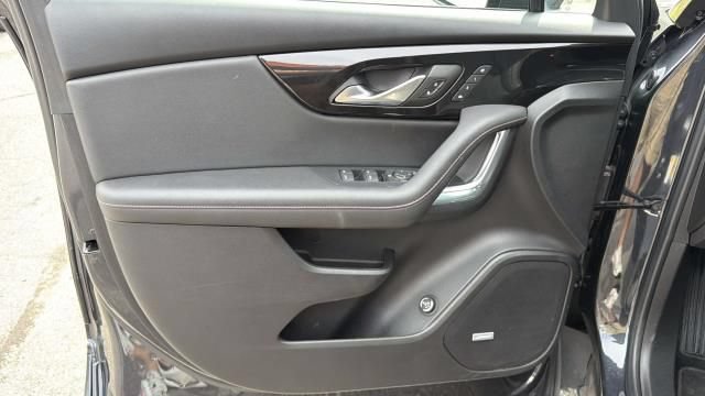 Certified 2022 Chevrolet Blazer Premier w/ Enhanced Convenience Package AWD/4WD image 25