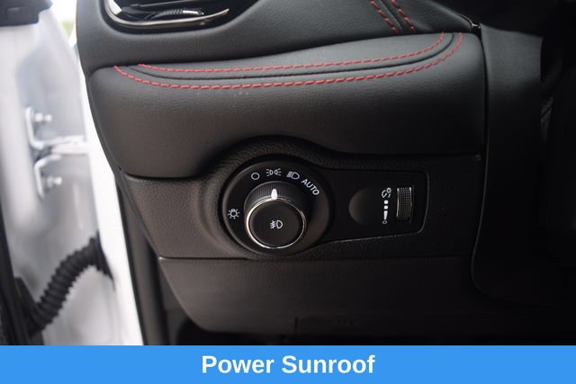 Used 2023 Dodge Durango GT RWD image 7