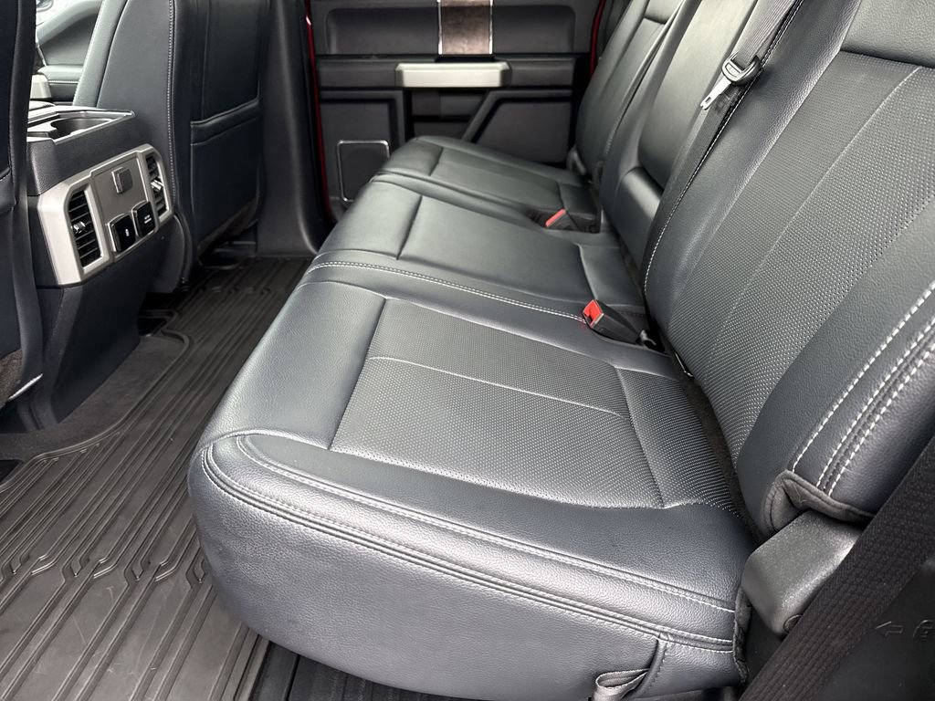 Used 2022 Ford F250 Lariat w/ Black Appearance Package image 19