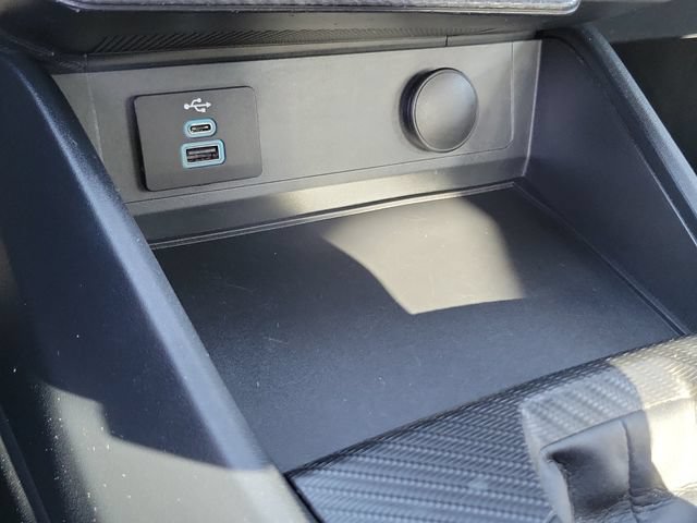Certified 2024 Ford Mustang Coupe RWD image 8