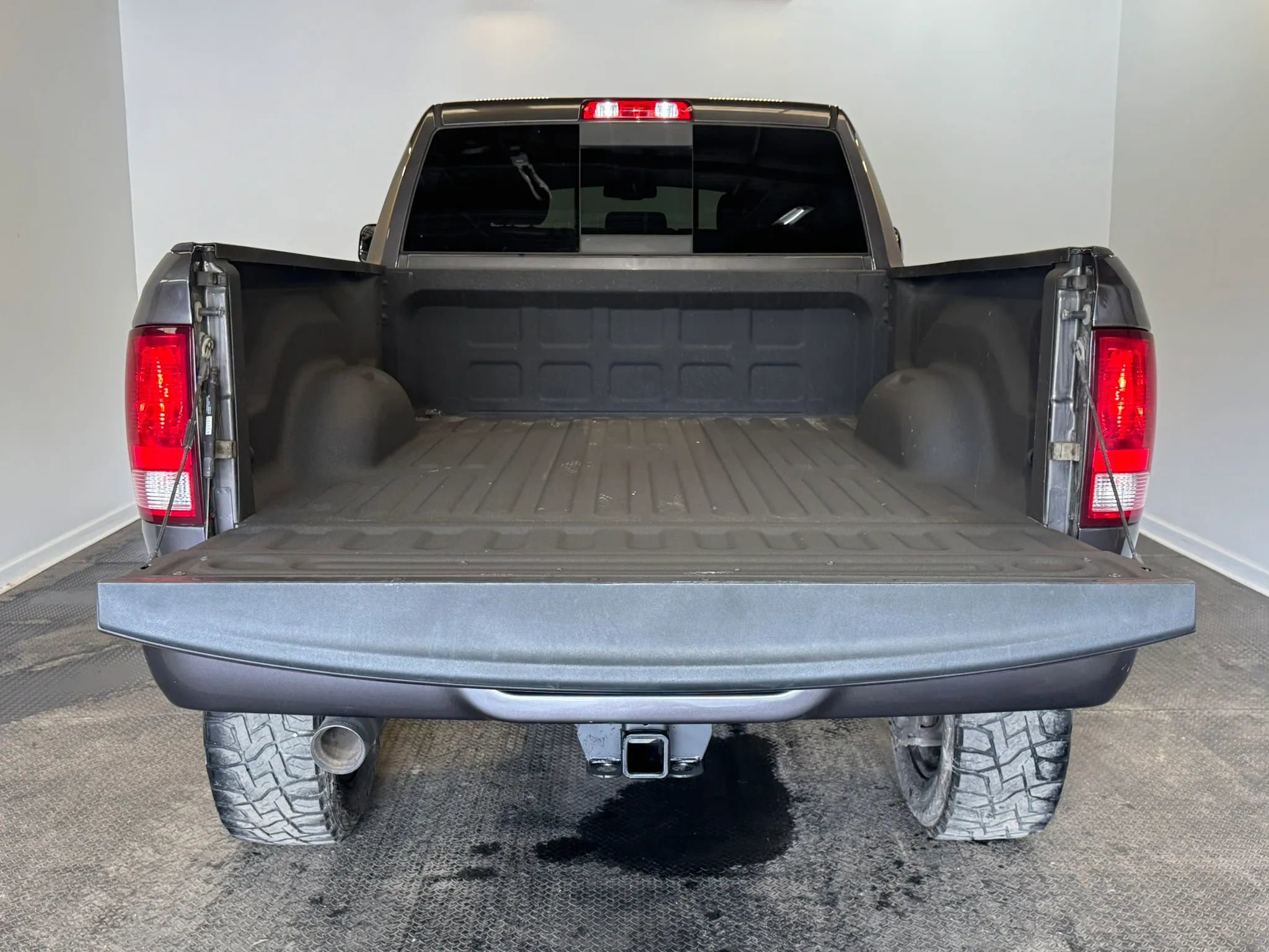 Used 2017 RAM 2500 Big Horn w/ Sport Appearance Group AWD/4WD image 31
