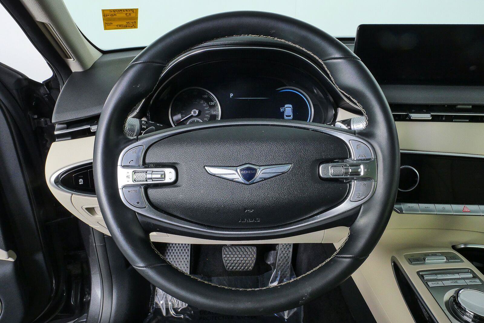 Used 2023 Genesis GV70 2.5T AWD/4WD image 11