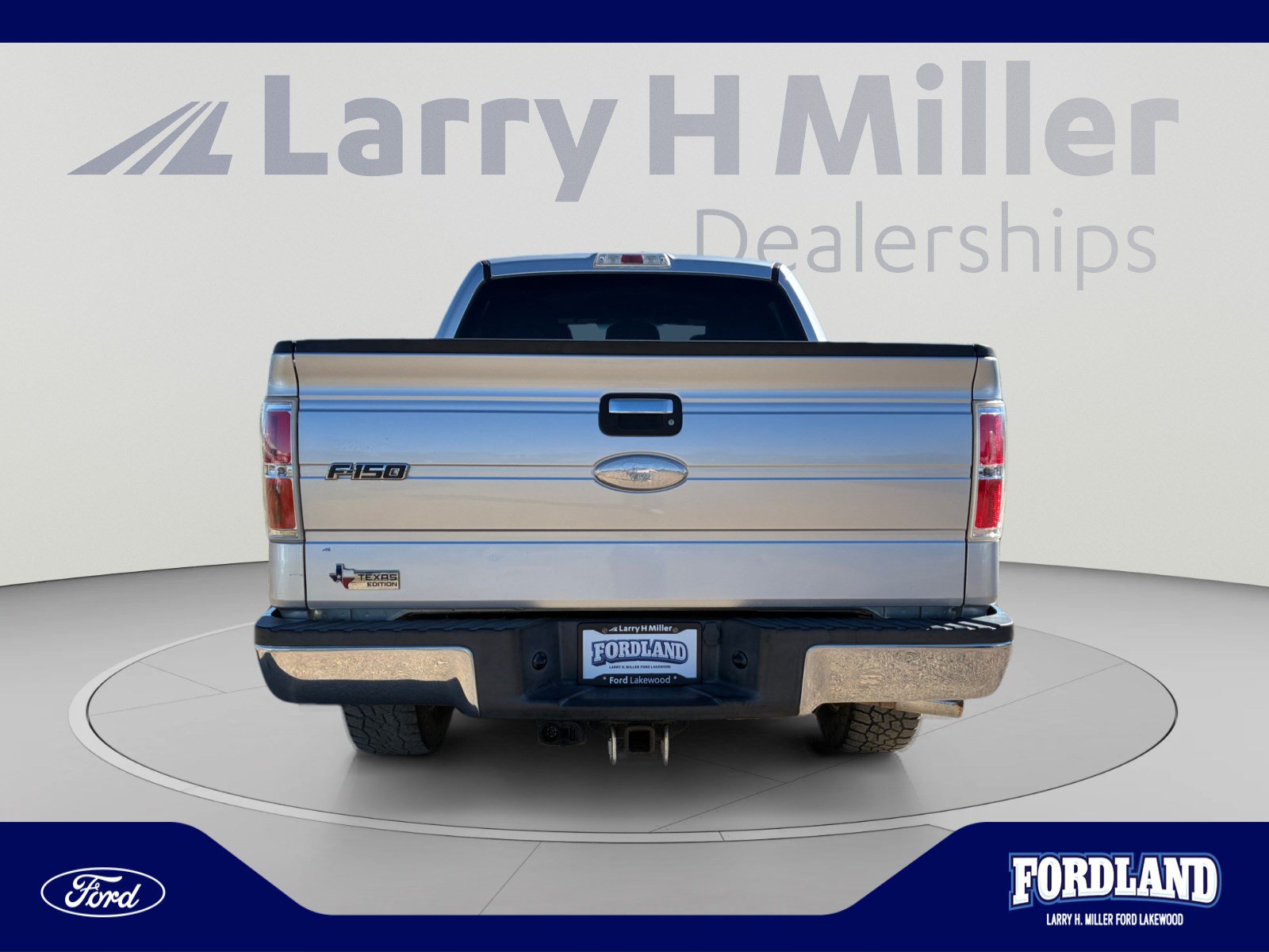 Used 2011 Ford F150 XLT w/ XLT Chrome Pkg AWD/4WD image 4