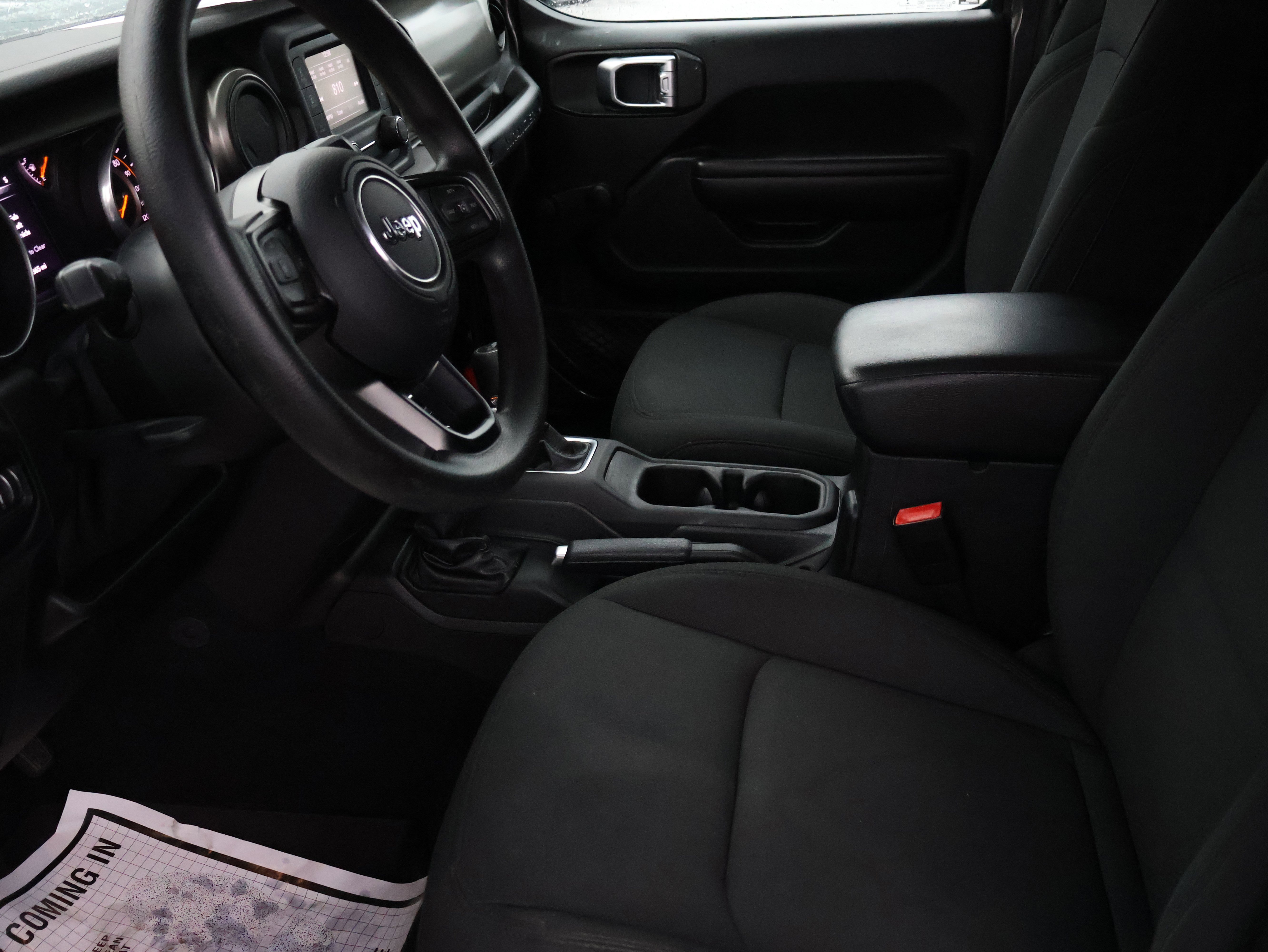 Used 2018 Jeep Wrangler Unlimited Sport image 32