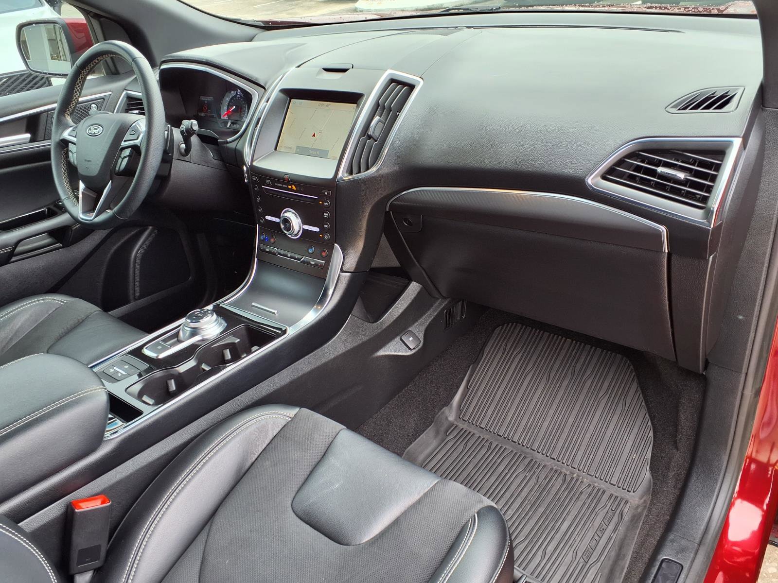 Used 2019 Ford Edge ST w/ Equipment Group 401A image 10