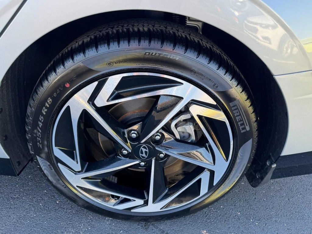 Certified 2024 Hyundai Sonata SEL w/ Convenience Package image 7