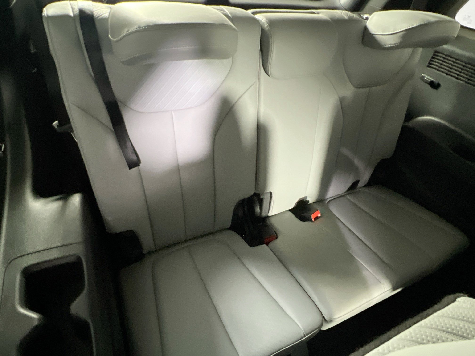 Used 2023 Hyundai Palisade SEL image 26