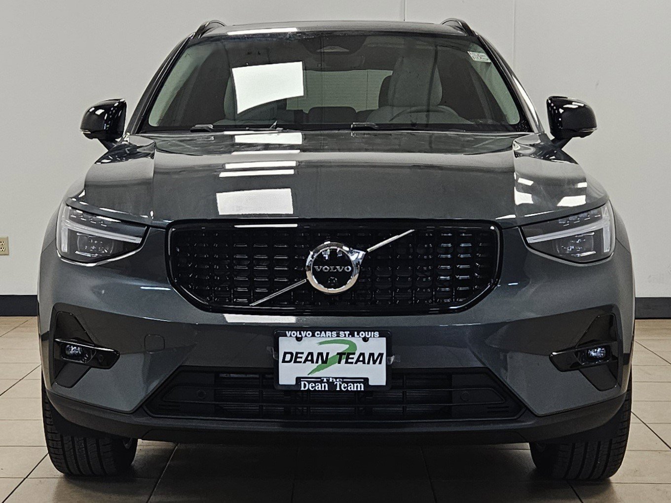 New 2026 Volvo XC40 B5 Ultra w/ Climate Package AWD/4WD image 7