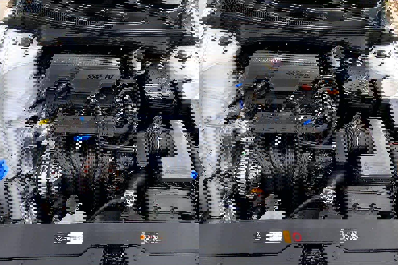 Used 2025 Hyundai Elantra Limited image 29