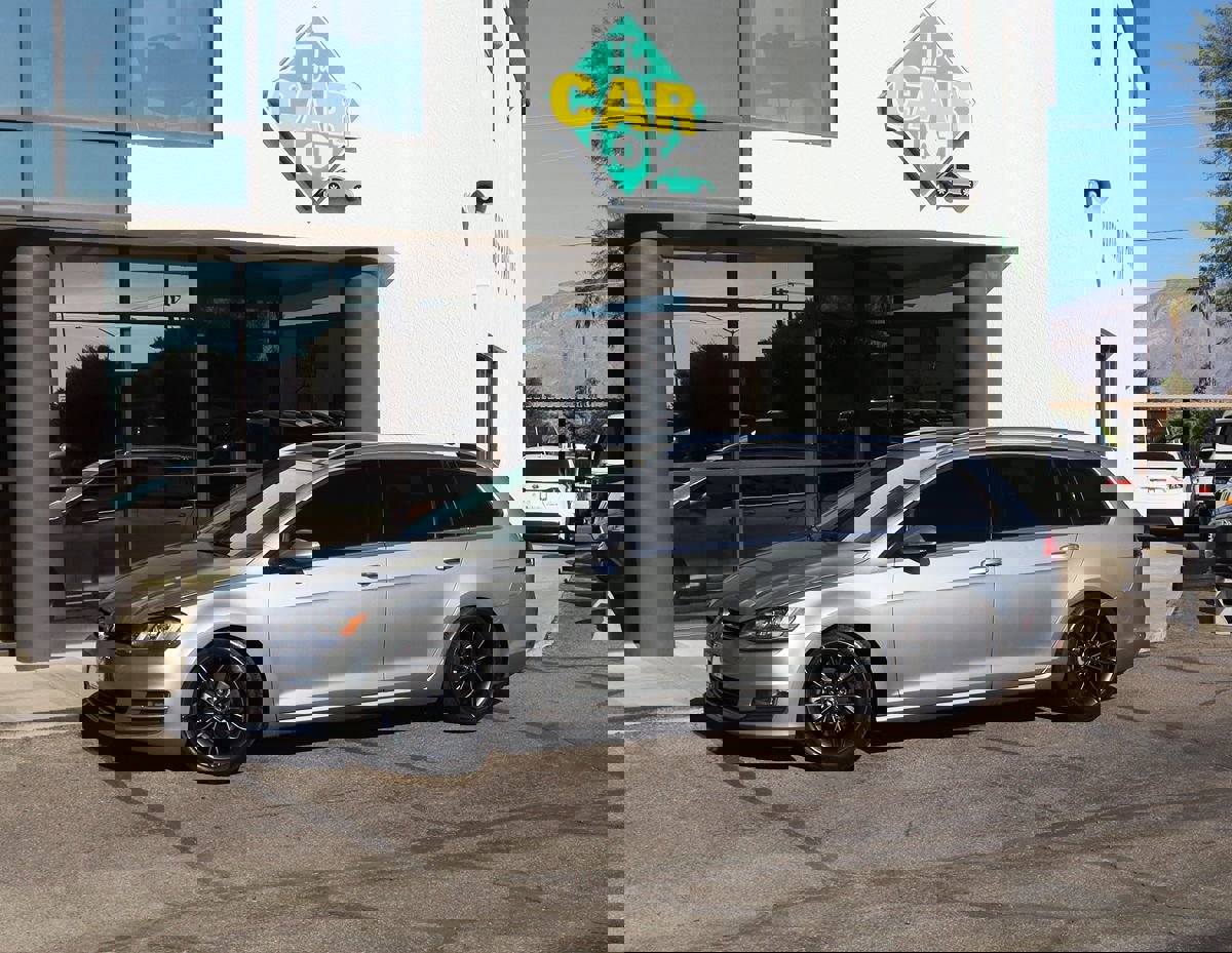 Used 2015 Volkswagen Golf SEL w/ Lighting Package (SEL) image 4