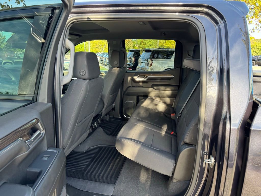 Used 2023 Chevrolet Silverado 1500 RST w/ Z71 Off-Road Package image 18