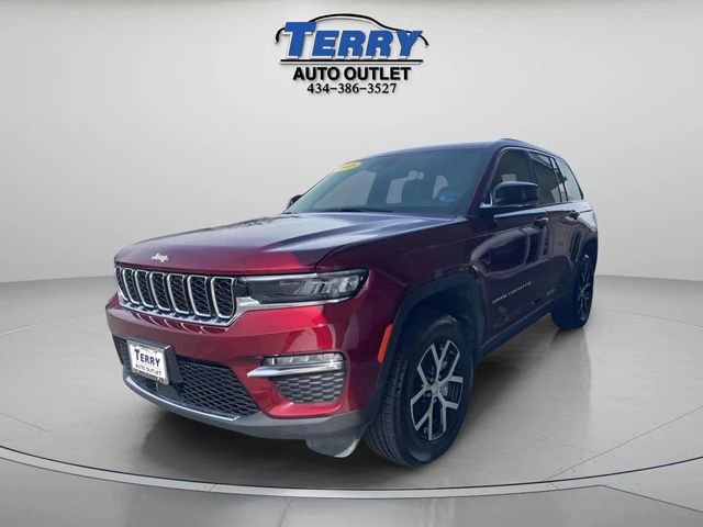 Used 2025 Jeep Grand Cherokee Limited AWD/4WD image 4