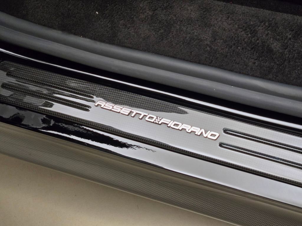 Used 2022 Ferrari SF90 Stradale image 32