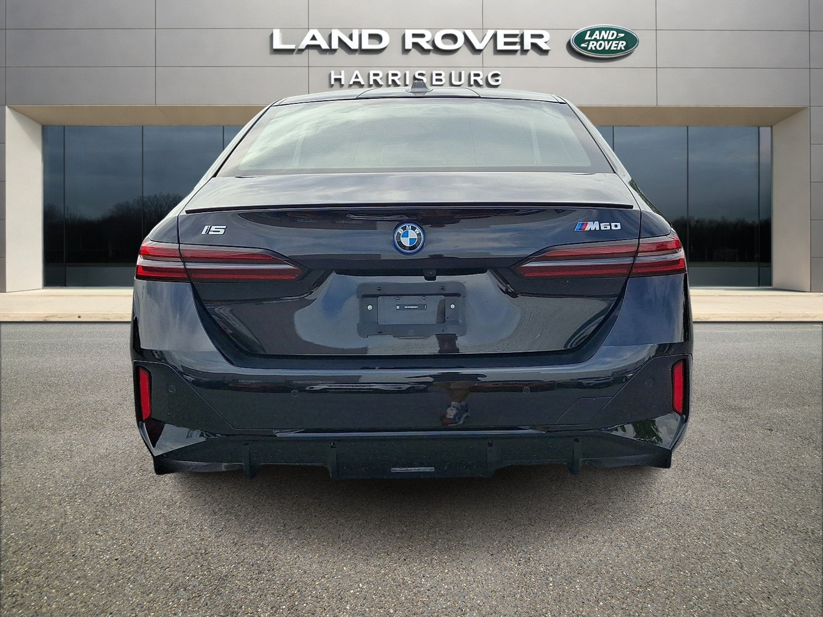 Used 2024 BMW i5 M60 w/ Executive Package AWD/4WD image 3