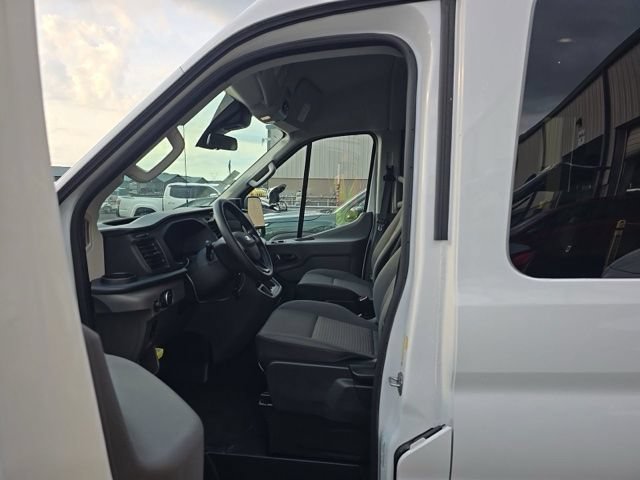 Used 2025 Ford Transit 350 XLT RWD image 9