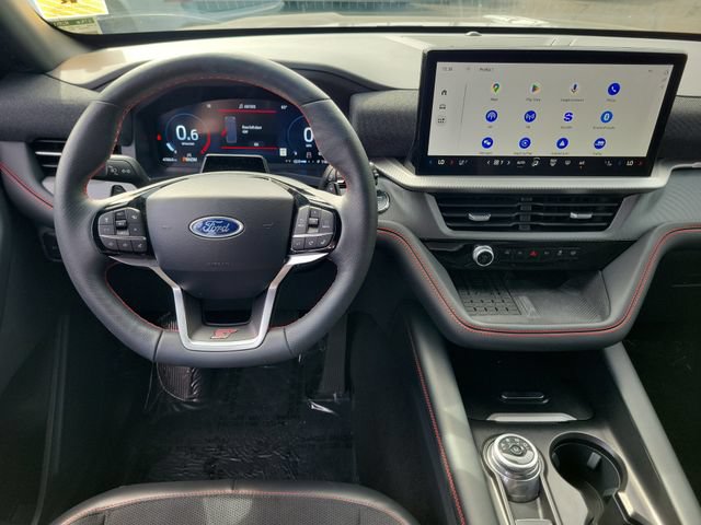 Used 2025 Ford Explorer ST w/ Sun And Sound Package AWD/4WD image 4