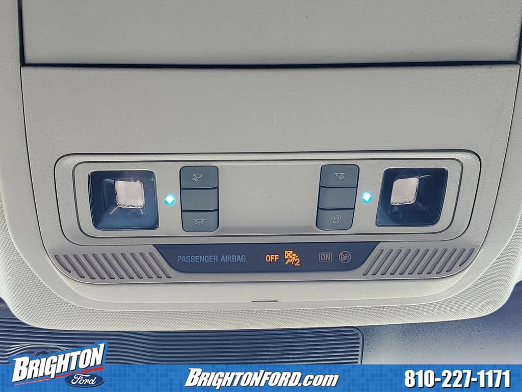 Used 2023 Ford Explorer XLT w/ Equipment Group 202A AWD/4WD image 31