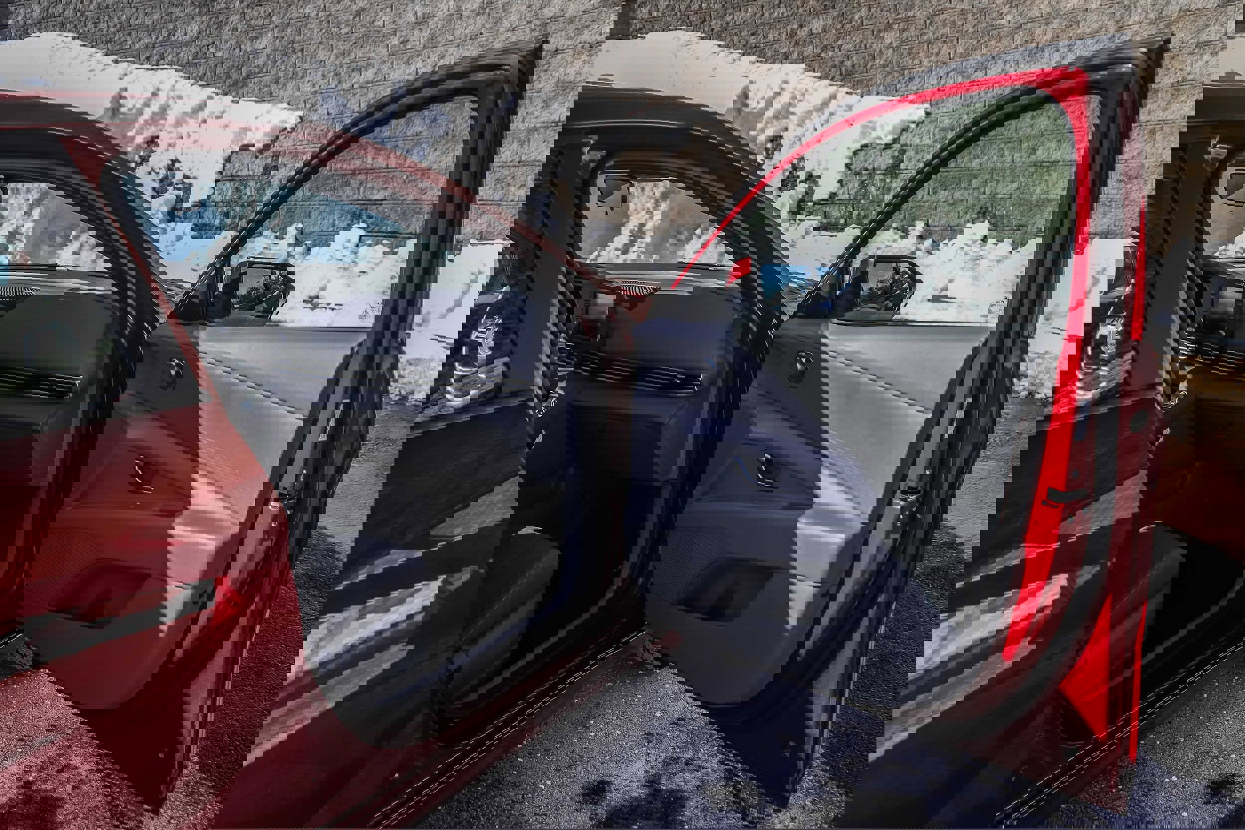 Used 2023 Hyundai Elantra SEL w/ Cargo Package image 15