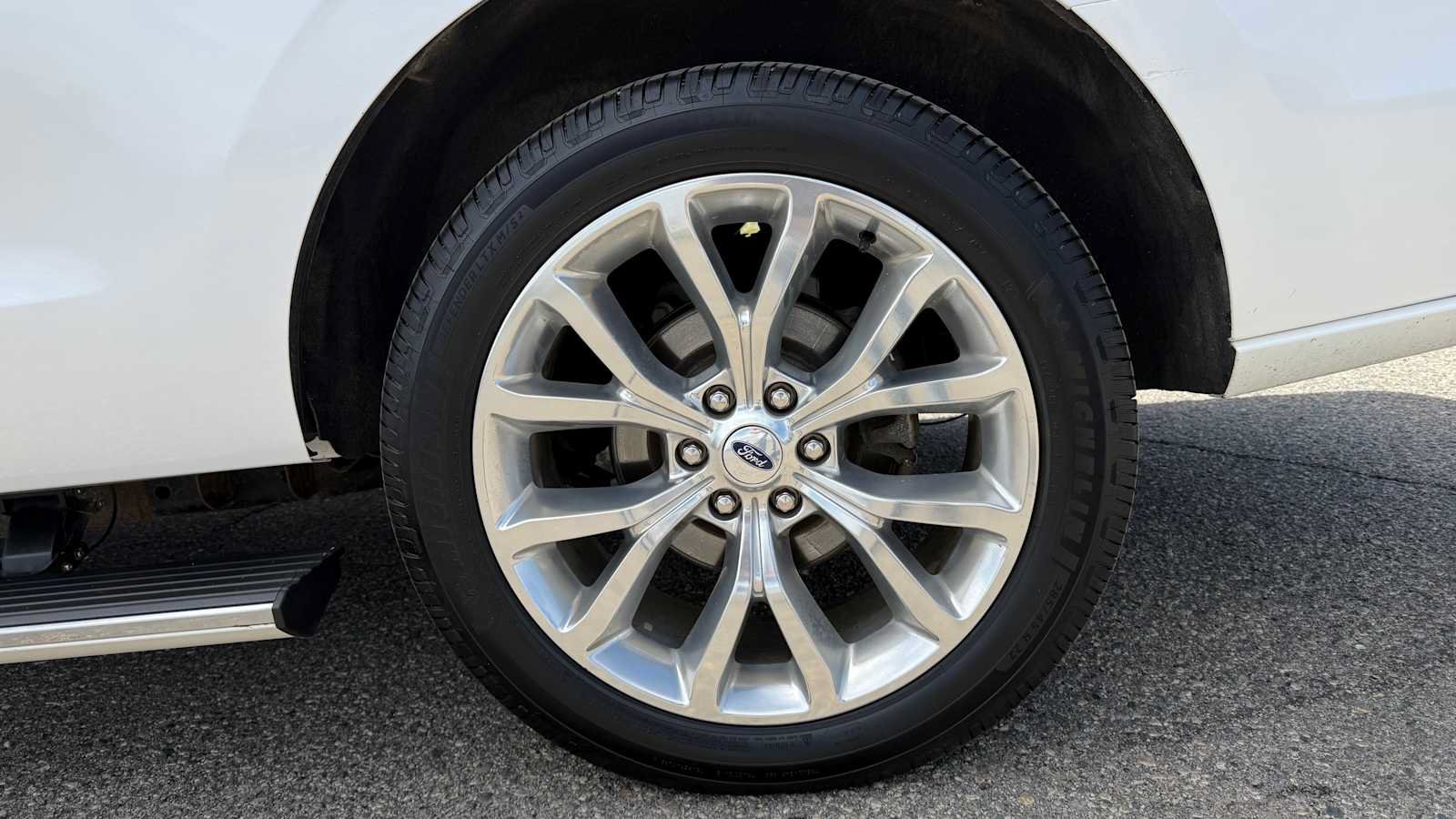 Used 2019 Ford Expedition Platinum AWD/4WD image 31