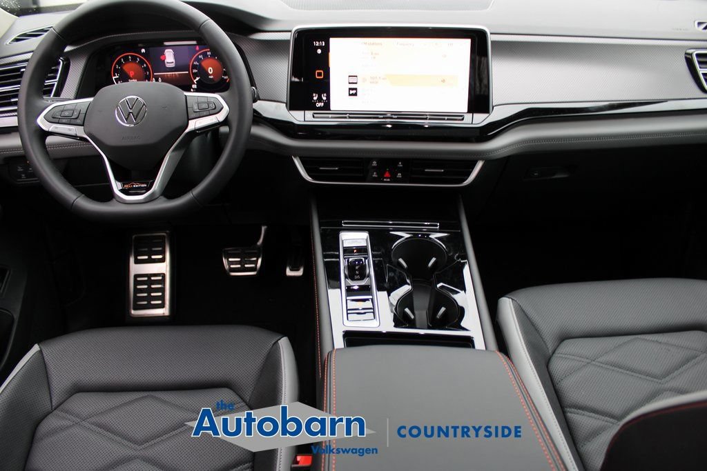 Used 2026 Volkswagen Atlas Peak Edition AWD/4WD image 18