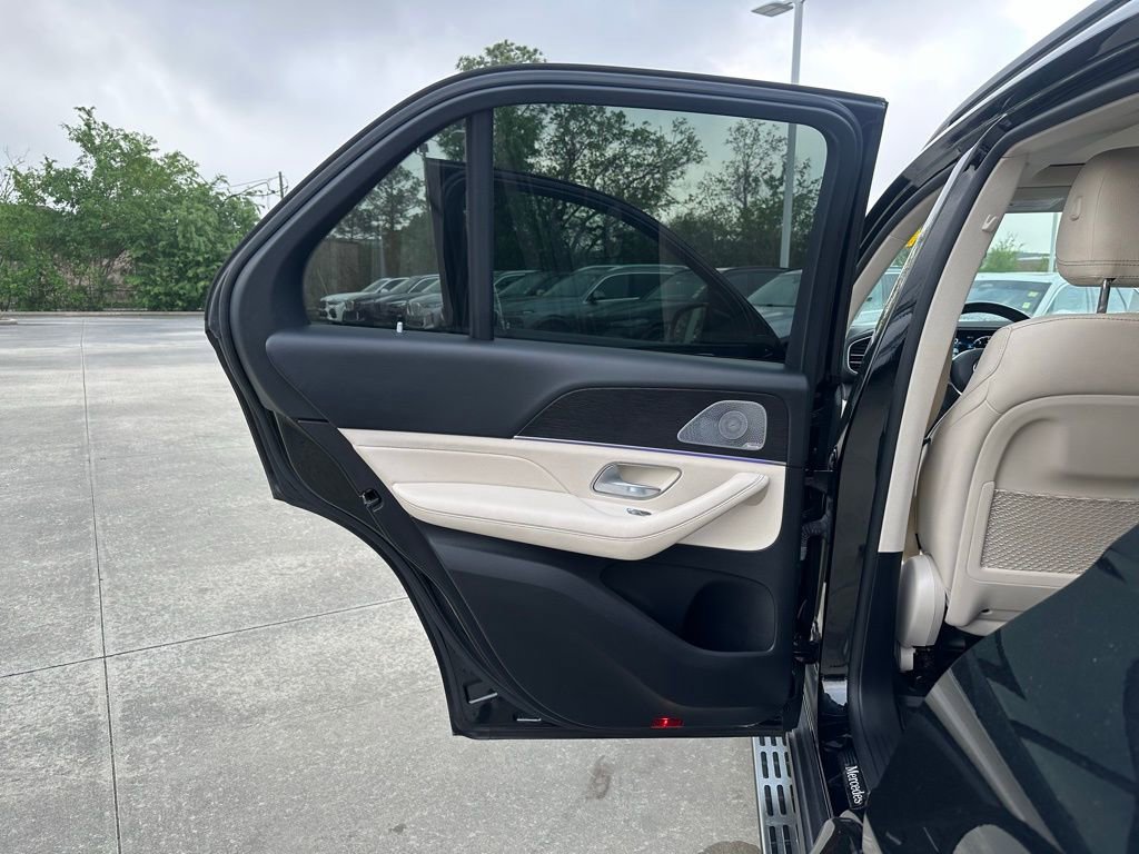 Used 2021 Mercedes-Benz GLE 350 image 24