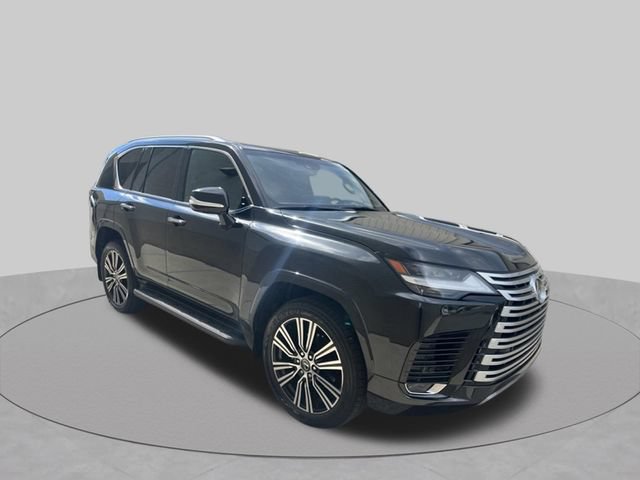 Used 2024 Lexus LX 600 4WD w/ Luxury Package image 4