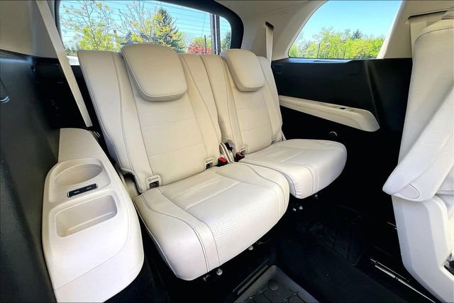 Certified 2023 Mercedes-Benz GLS 450 4MATIC image 29