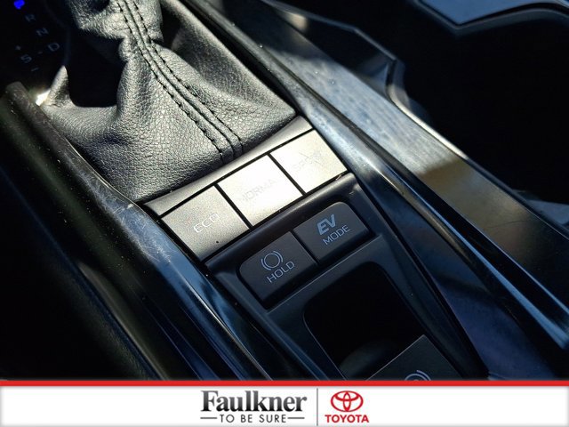 Certified 2025 Toyota Camry SE FWD image 22