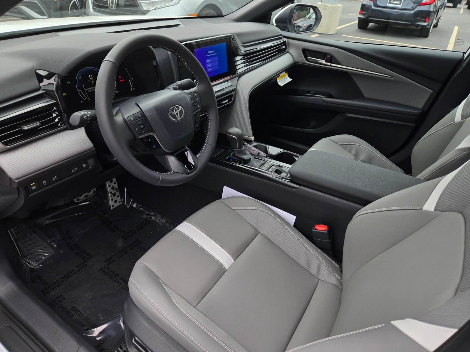 Used 2026 Toyota Camry SE w/ Convenience Package FWD image 8