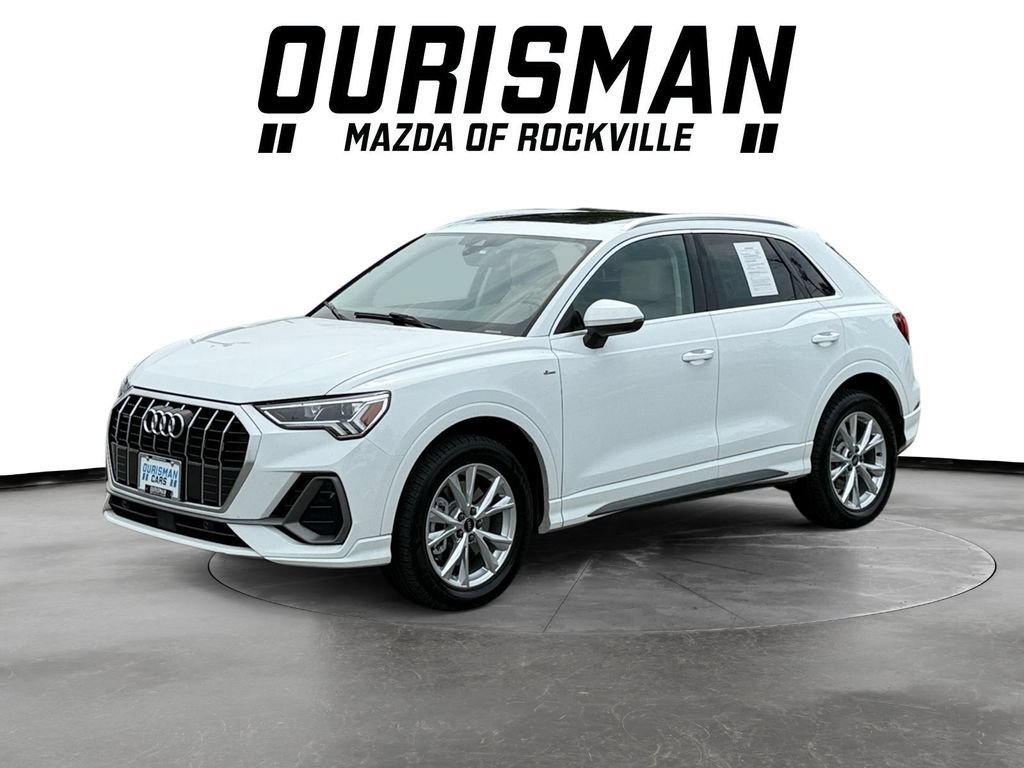 Used 2024 Audi Q3 2.0T Premium AWD/4WD image 2