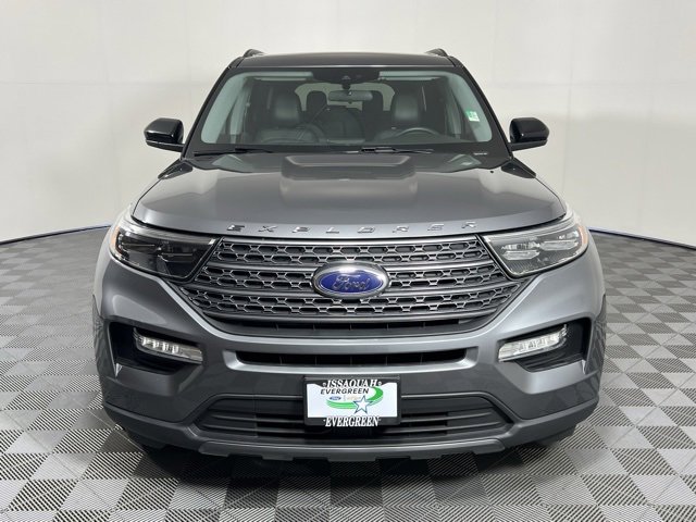 Used 2023 Ford Explorer XLT w/ XLT Sport Appearance Package image 2
