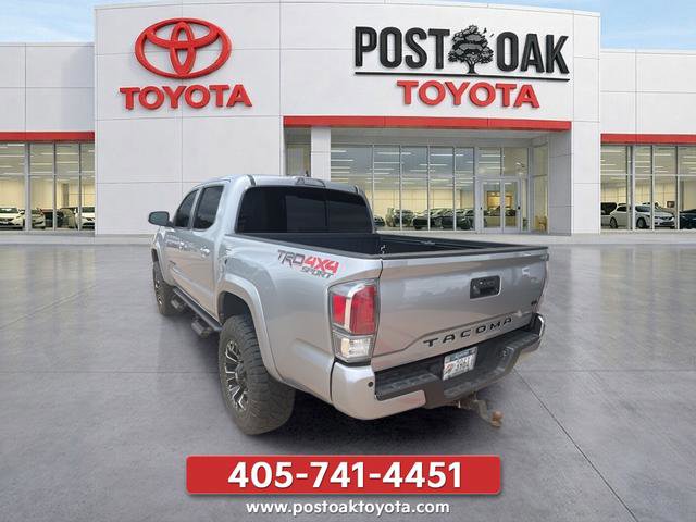 Used 2020 Toyota Tacoma TRD Sport w/ Technology Package AWD/4WD image 5