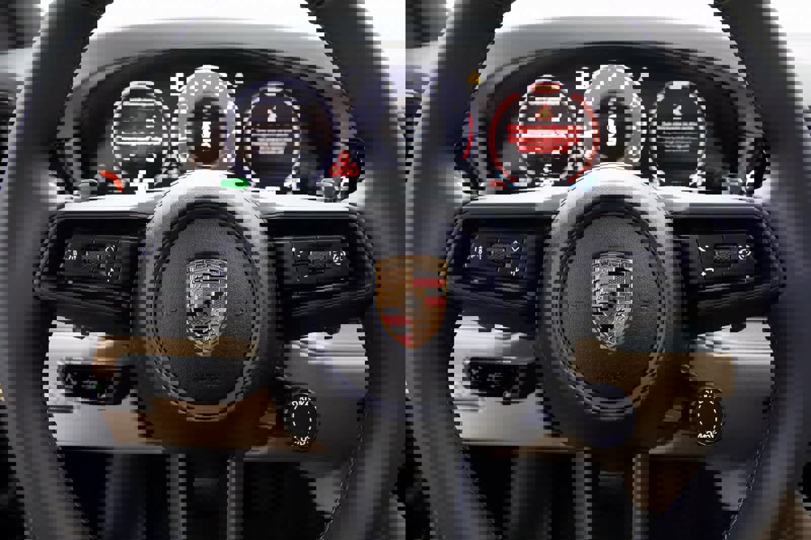 Certified 2025 Porsche Cayenne image 14