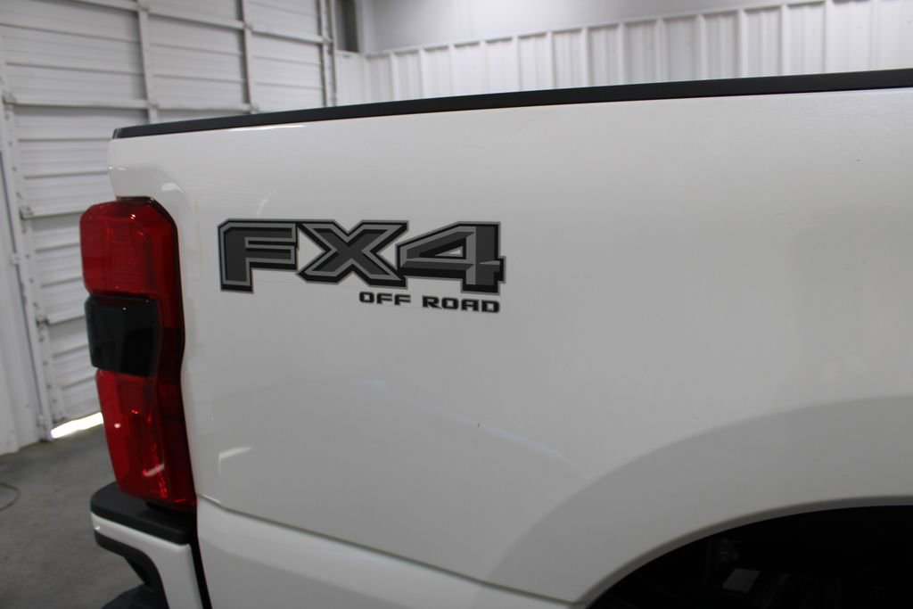 New 2025 Ford F350 Lariat w/ Lariat Ultimate Package image 12