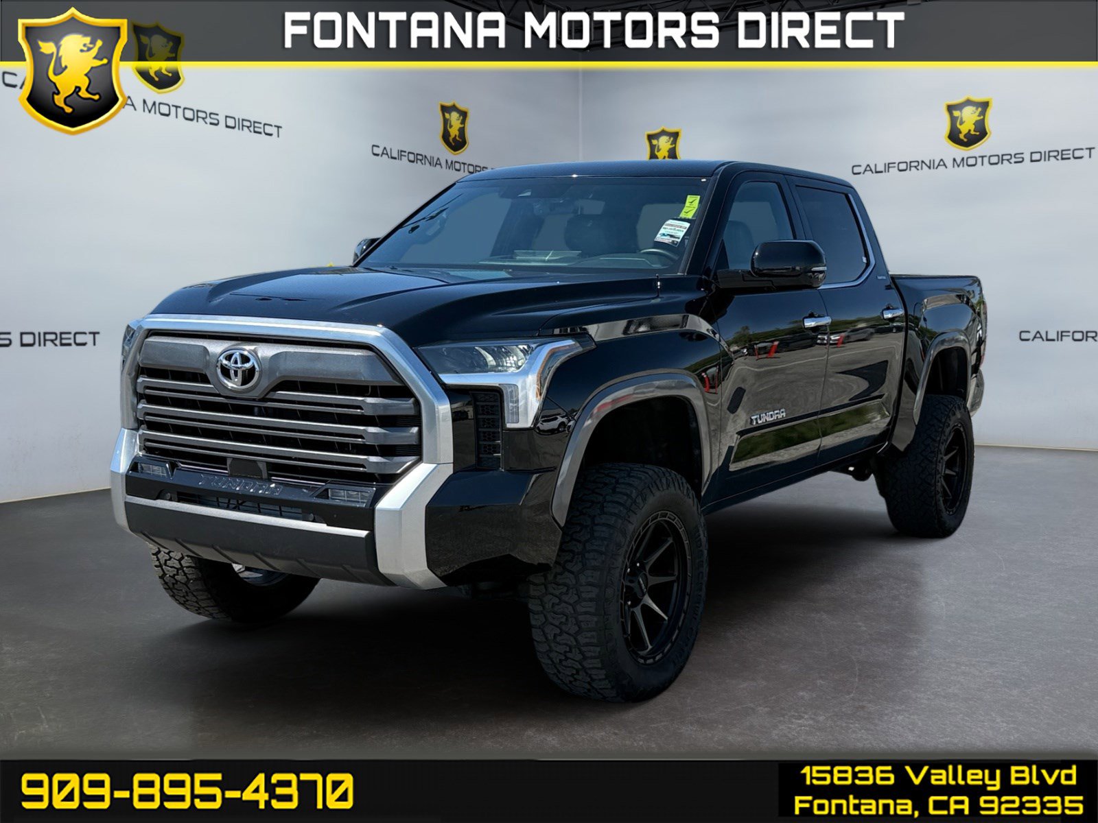 Used 2025 Toyota Tundra Limited AWD/4WD image 1