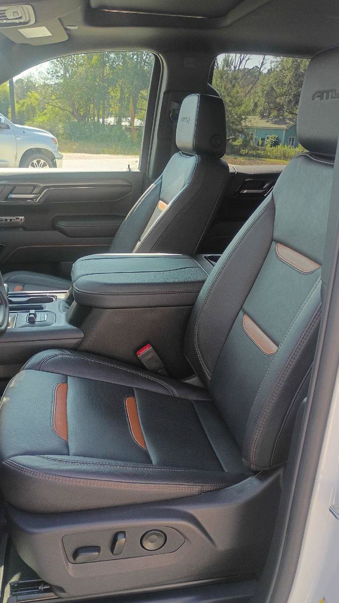 Used 2026 GMC Sierra 1500 AT4 w/ Technology Package AWD/4WD image 10