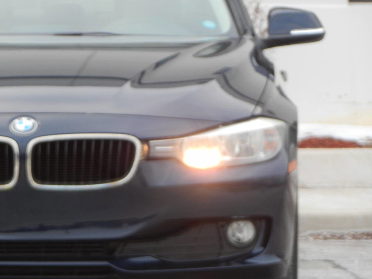 Used 2014 BMW 320i Sedan RWD image 8