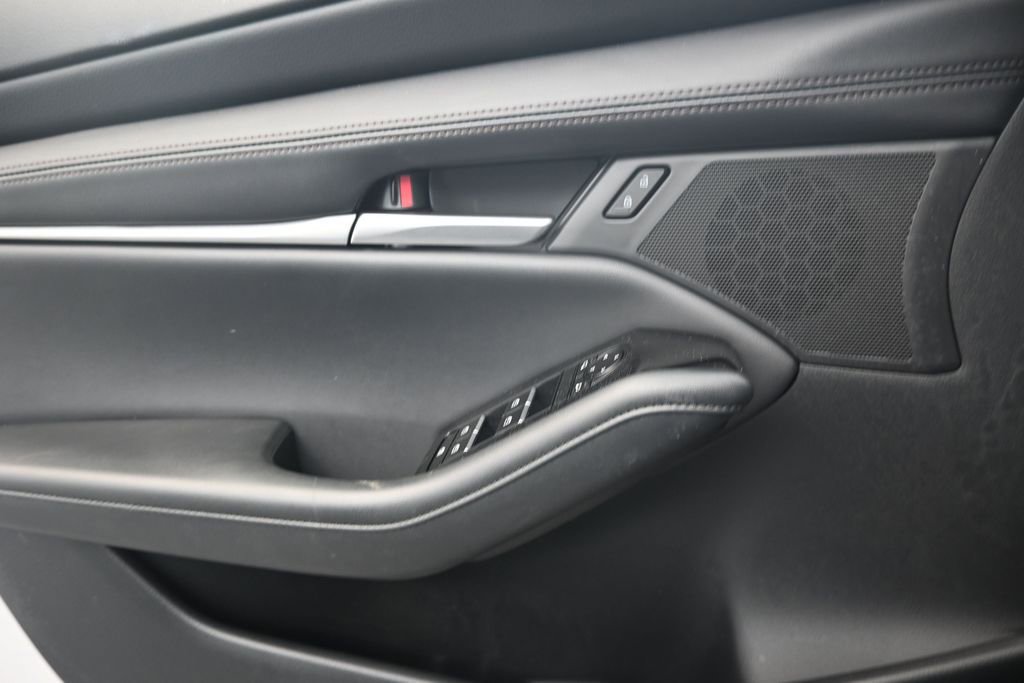 Used 2026 MAZDA MAZDA3 s FWD image 17