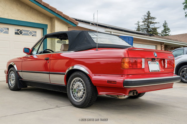 Used 1988 BMW 325i Convertible RWD image 18