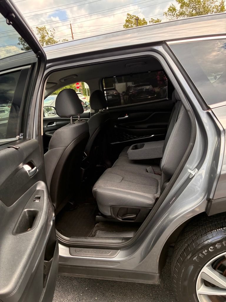 Used 2019 Hyundai Santa Fe SEL FWD image 26