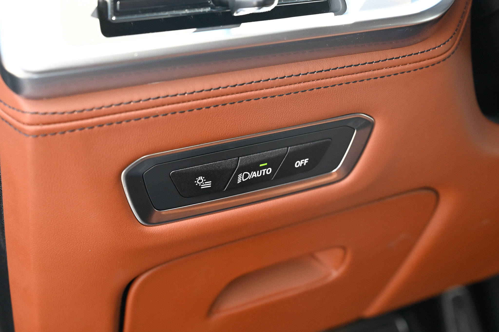 Used 2024 BMW ALPINA XB7 image 23