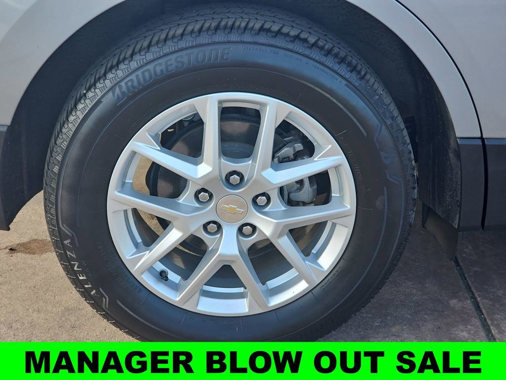 Used 2023 Chevrolet Equinox LT image 37