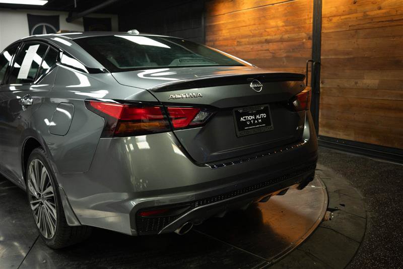 Used 2023 Nissan Altima 2.5 SL image 6